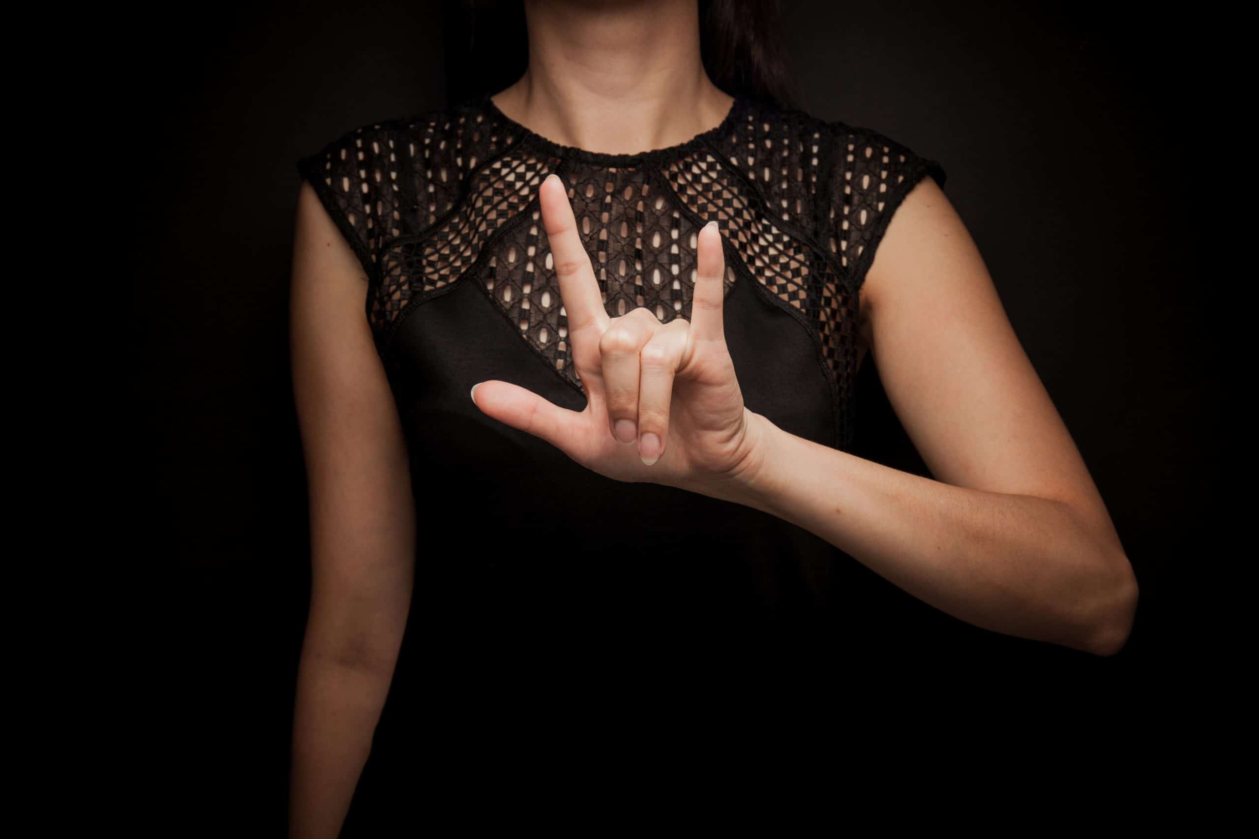 Signs of Life ASL Interpreter Comes to Christ Navigators Collegiate Ministry The Navigators UNF