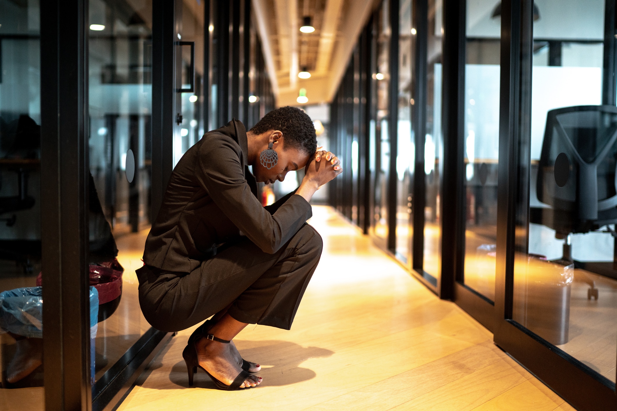 Suddenly Unemployed: A Fresh Way to Pray the Lord’s Prayer | Worried young businesswoman at corridor office